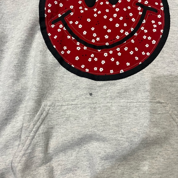 Skull house design hoodie - Picture 2 of 2